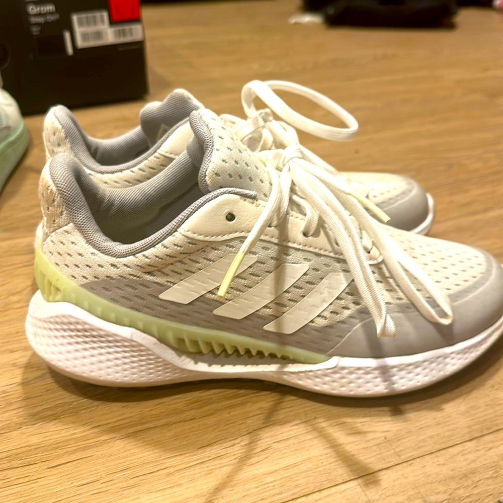 Adidas golf shoes